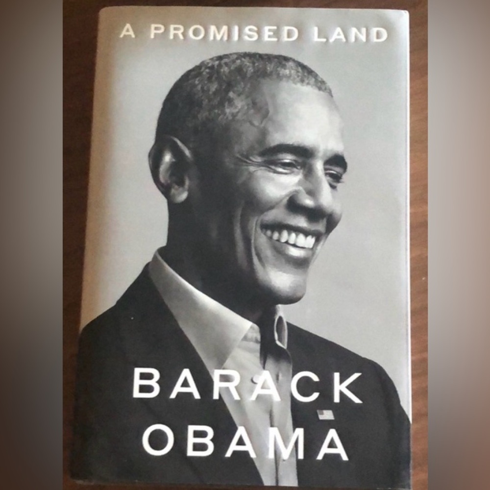 BARACK OBAMA - A PROMISED LAND Hardcover Novel